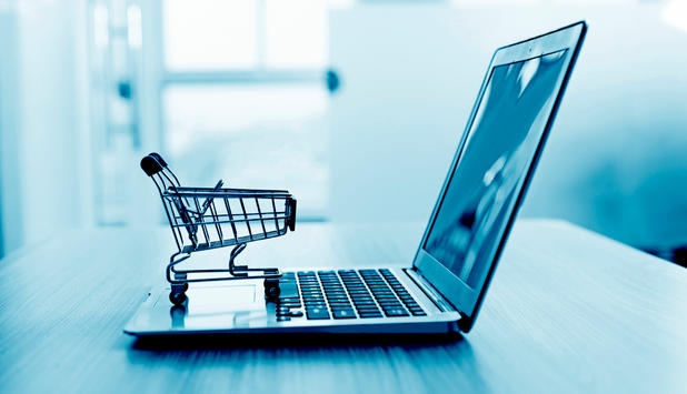 shopping-cart-on-laptop